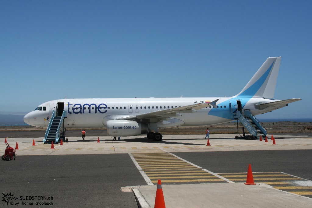 Tame Plane A319 HC-CID - Galapagos 2010 -IMG 8546